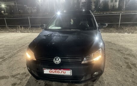 Volkswagen Jetta VI, 2012 год, 840 000 рублей, 1 фотография
