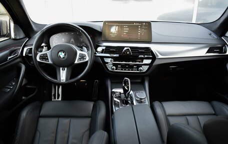 BMW 5 серия, 2021 год, 8 520 000 рублей, 6 фотография