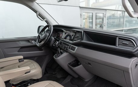 Volkswagen Caravelle T6 рестайлинг, 2020 год, 5 355 000 рублей, 22 фотография