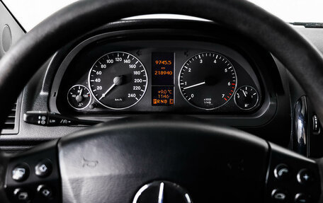 Mercedes-Benz A-Класс, 2010 год, 750 000 рублей, 15 фотография