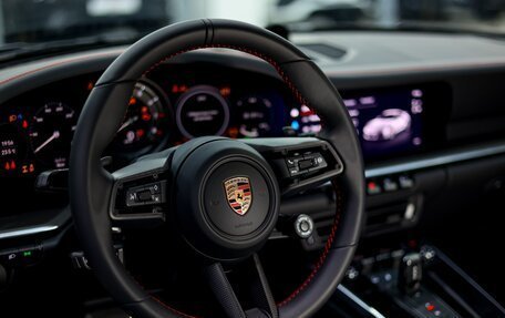 Porsche 911, 2023 год, 40 990 000 рублей, 13 фотография
