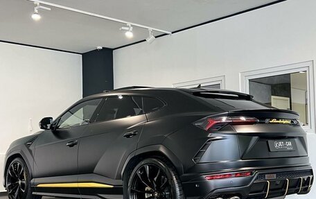 Lamborghini Urus I, 2021 год, 37 000 000 рублей, 7 фотография