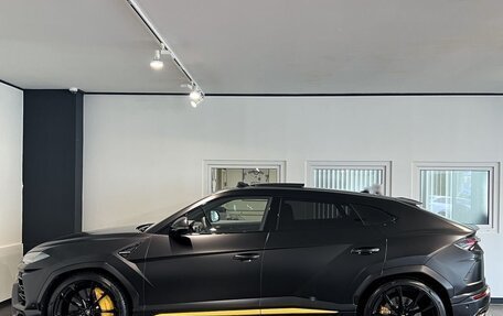 Lamborghini Urus I, 2021 год, 37 000 000 рублей, 5 фотография