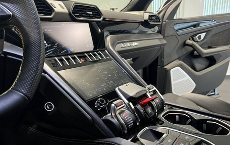 Lamborghini Urus I, 2021 год, 37 000 000 рублей, 12 фотография