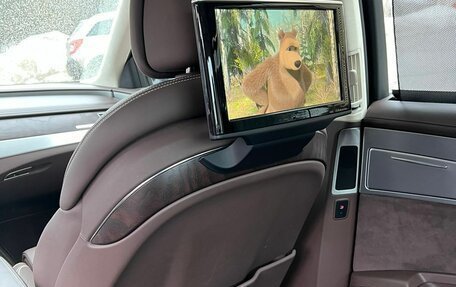 Audi A8, 2015 год, 3 850 000 рублей, 10 фотография