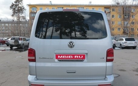 Volkswagen Caravelle T5, 2012 год, 2 950 000 рублей, 6 фотография