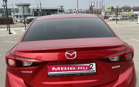 Mazda 3, 2018 год, 1 900 000 рублей, 4 фотография