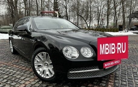 Bentley Flying Spur II, 2013 год, 5 900 000 рублей, 3 фотография