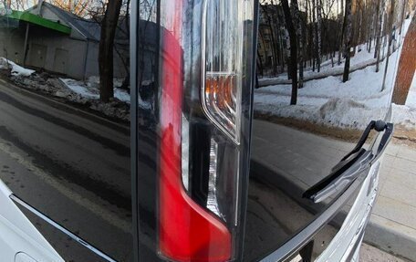 Honda Stepwgn IV, 2019 год, 2 950 000 рублей, 17 фотография