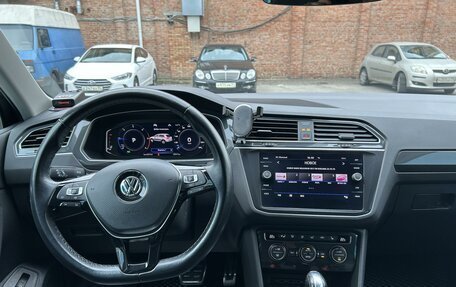 Volkswagen Tiguan II, 2020 год, 3 400 000 рублей, 3 фотография