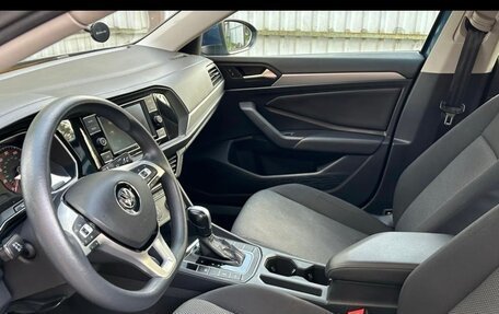 Volkswagen Jetta VII, 2018 год, 1 450 000 рублей, 2 фотография