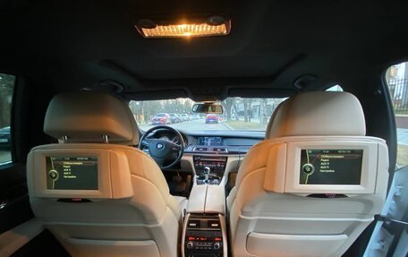 BMW 7 серия, 2010 год, 1 750 000 рублей, 3 фотография