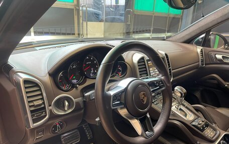 Porsche Cayenne III, 2015 год, 5 900 000 рублей, 9 фотография