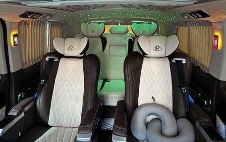 Mercedes-Benz Vito, 2021 год, 6 800 000 рублей, 1 фотография