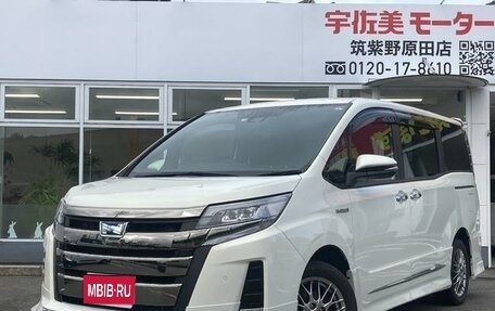 Toyota Noah III, 2019 год, 1 800 022 рублей, 1 фотография