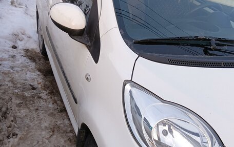 Peugeot 107 I рестайлинг, 2011 год, 580 000 рублей, 4 фотография