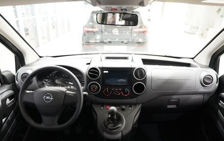 Opel Combo, 2022 год, 2 750 000 рублей, 3 фотография
