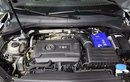 Volkswagen Tiguan II, 2019 год, 3 759 000 рублей, 7 фотография
