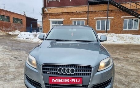 Audi Q7, 2006 год, 1 500 000 рублей, 2 фотография