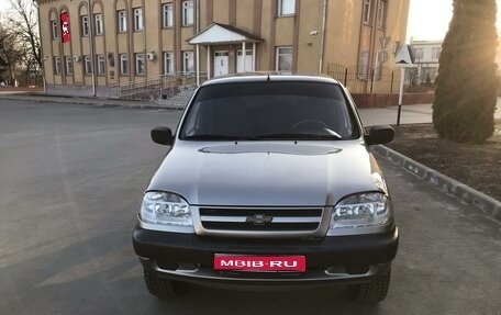 Chevrolet Niva I рестайлинг, 2008 год, 900 000 рублей, 1 фотография