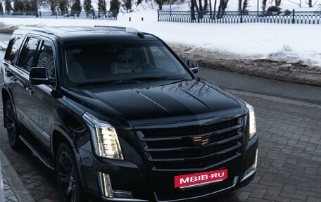 Cadillac Escalade IV, 2015 год, 4 190 000 рублей, 3 фотография
