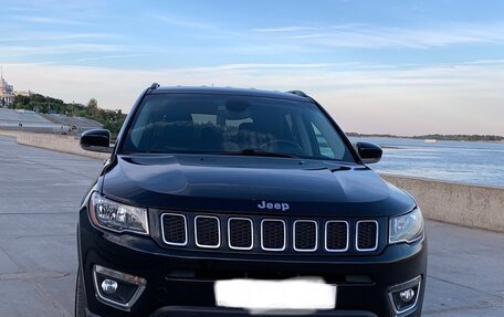 Jeep Compass II, 2018 год, 1 830 000 рублей, 1 фотография