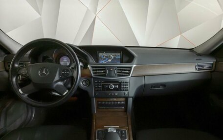 Mercedes-Benz E-Класс, 2011 год, 1 725 750 рублей, 10 фотография