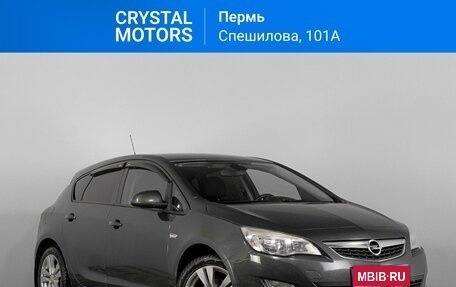 Opel Astra J, 2010 год, 679 000 рублей, 1 фотография