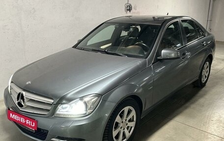 Mercedes-Benz C-Класс, 2011 год, 1 700 000 рублей, 4 фотография