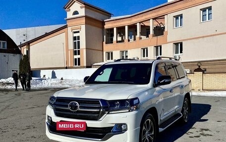 Toyota Land Cruiser 200, 2020 год, 11 000 000 рублей, 2 фотография