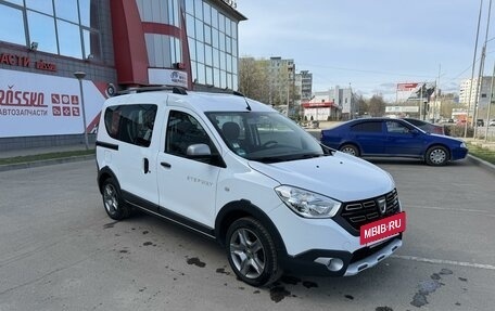 Dacia Dokker I рестайлинг, 2019 год, 1 860 000 рублей, 3 фотография