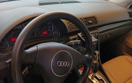 Audi A4, 2004 год, 559 000 рублей, 3 фотография
