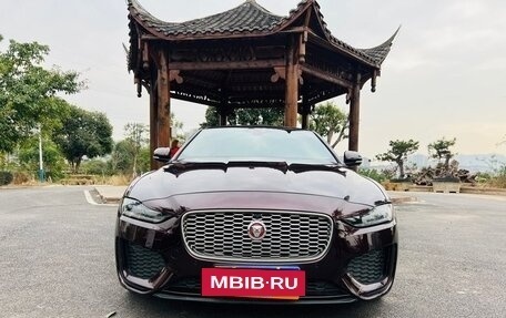 Jaguar XE I рестайлинг, 2020 год, 3 240 000 рублей, 2 фотография