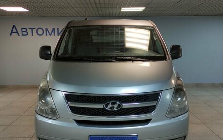 Hyundai Grand Starex Grand Starex I рестайлинг 2, 2011 год, 1 350 000 рублей, 2 фотография