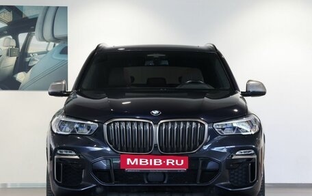 BMW X5, 2021 год, 10 490 000 рублей, 2 фотография