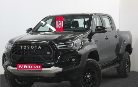 Toyota Hilux VIII, 2023 год, 8 800 000 рублей, 2 фотография