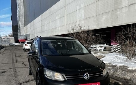 Volkswagen Touran III, 2011 год, 1 150 000 рублей, 4 фотография