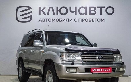 Toyota Land Cruiser 100 рестайлинг 2, 2007 год, 2 800 000 рублей, 3 фотография