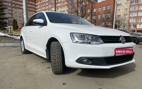 Volkswagen Jetta VI, 2013 год, 1 100 000 рублей, 8 фотография