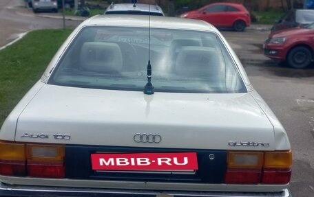 Audi 100, 1985 год, 280 000 рублей, 4 фотография