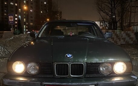 BMW 5 серия, 1989 год, 250 000 рублей, 4 фотография