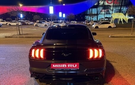 Ford Mustang VI рестайлинг, 2020 год, 3 100 000 рублей, 4 фотография