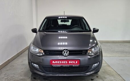 Volkswagen Polo VI (EU Market), 2011 год, 990 000 рублей, 3 фотография