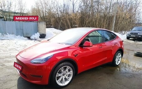Tesla Model Y I, 2021 год, 6 130 000 рублей, 1 фотография