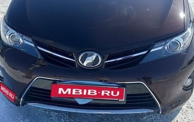 Toyota Auris II, 2014 год, 1 350 000 рублей, 1 фотография