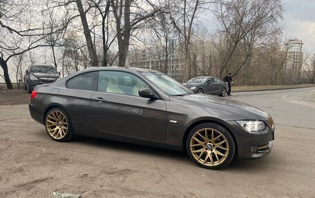 BMW 3 серия, 2011 год, 2 050 000 рублей, 6 фотография