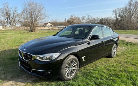 BMW 3 серия, 2017 год, 3 200 000 рублей, 2 фотография