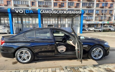 BMW 5 серия, 2011 год, 1 800 000 рублей, 6 фотография
