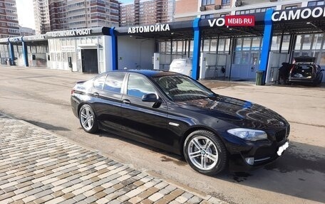 BMW 5 серия, 2011 год, 1 800 000 рублей, 8 фотография