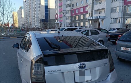 Toyota Prius, 2010 год, 1 050 000 рублей, 4 фотография
